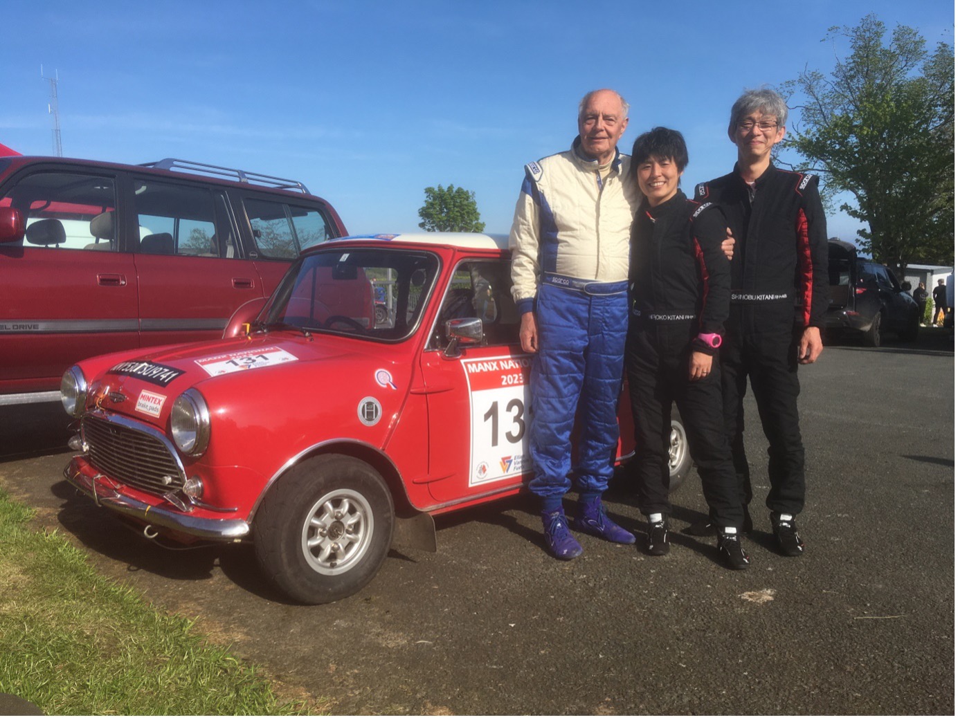 With my Japanese friends Shinobu and Hiroko with their immaculate Mini Cooper s